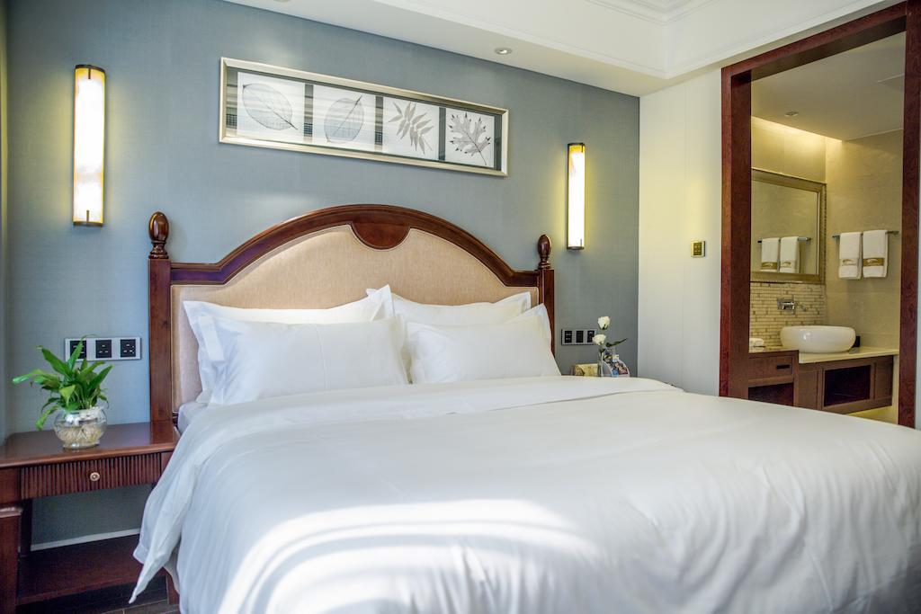 Chengdu Theme Hotel Room photo