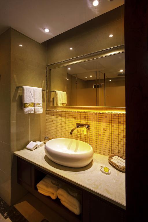 Chengdu Theme Hotel Room photo