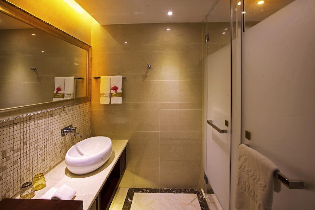 Chengdu Theme Hotel Room photo