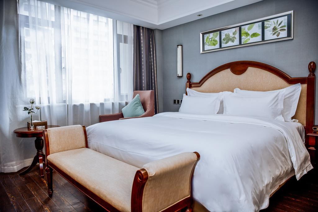 Chengdu Theme Hotel Room photo